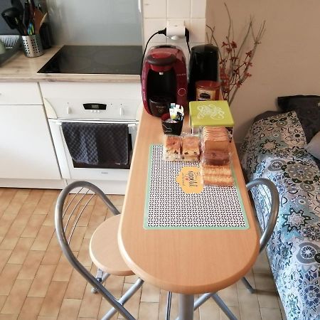 Appartement Type F2 Proche Paris 25 Km Andilly  Luaran gambar