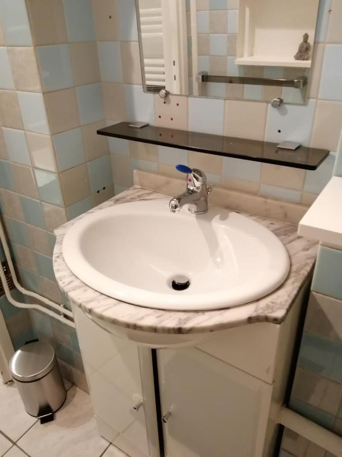 Appartement Type F2 Proche Paris 25 Km Andilly  Luaran gambar