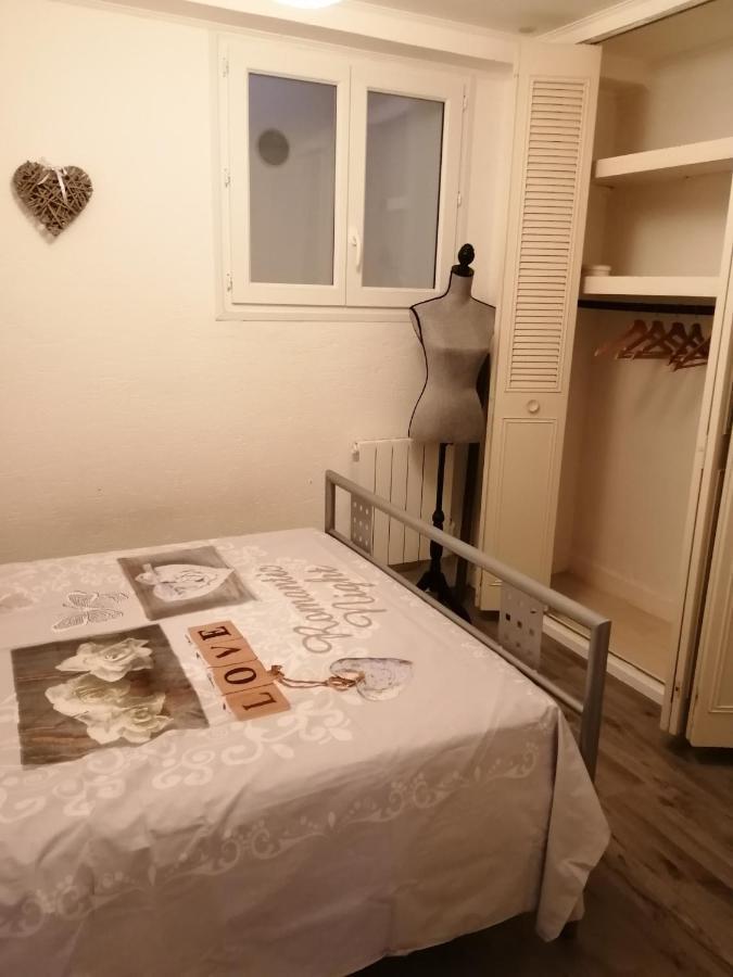 Appartement Type F2 Proche Paris 25 Km Andilly  Luaran gambar