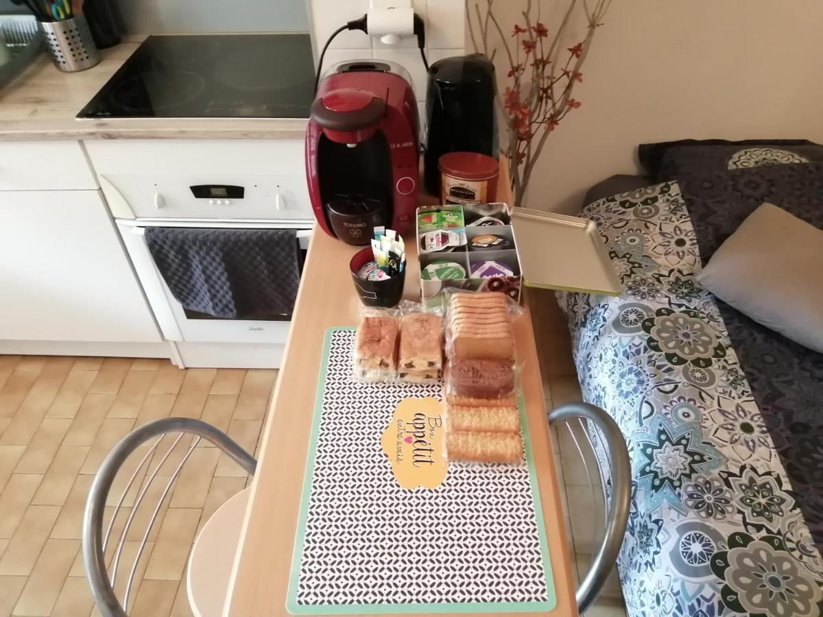 Appartement Type F2 Proche Paris 25 Km Andilly  Luaran gambar